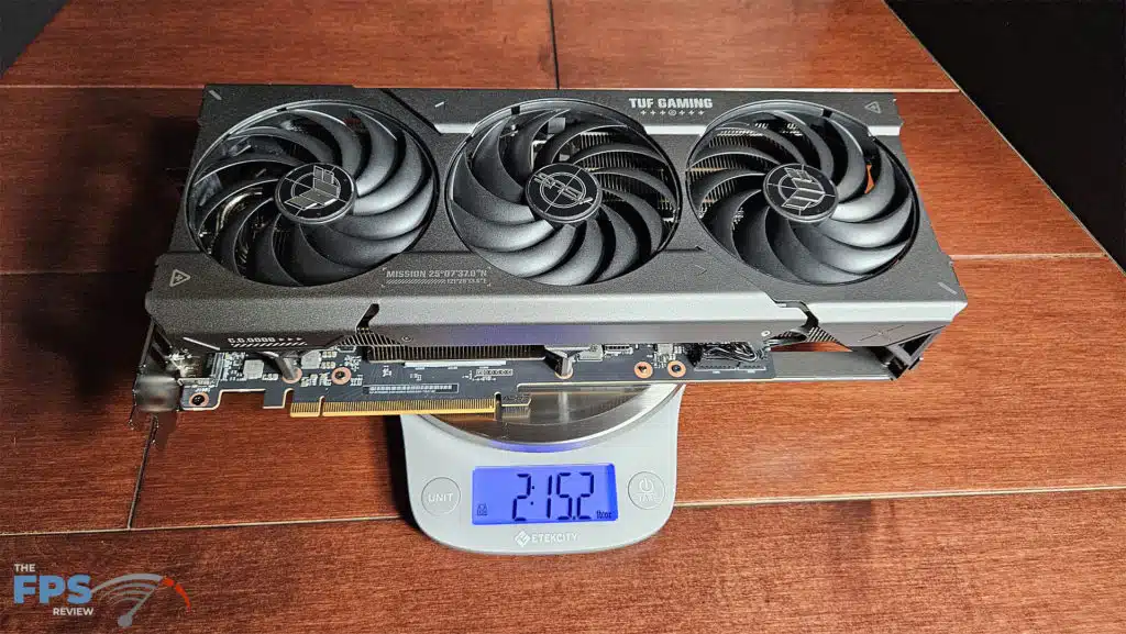 ASUS TUF Gaming Radeon RX 7900 GRE OC Edition: weight