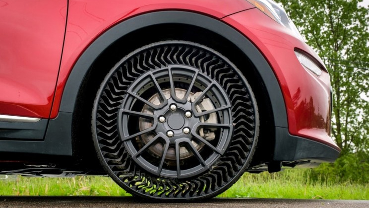Michelin and GM Are Launching Puncture-Free Tires in 2024