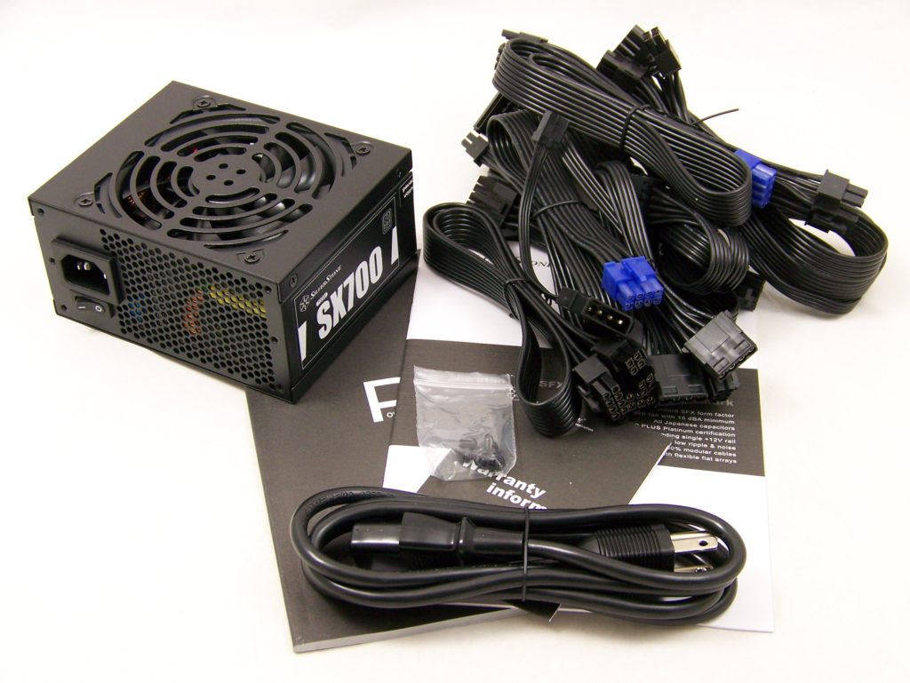 Alimentatore PC SilverStone SX700-PT 700W 80+ Platinum, Modulo Di Alimentazione Compatto Nero