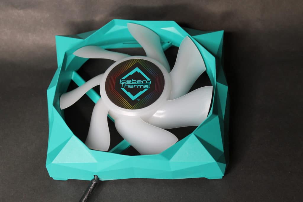 Iceberg Thermal IceSLEET X7 Dual  120mm fan front view