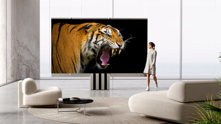 C SEED M1 Is a 165-Inch Folding MicroLED TV