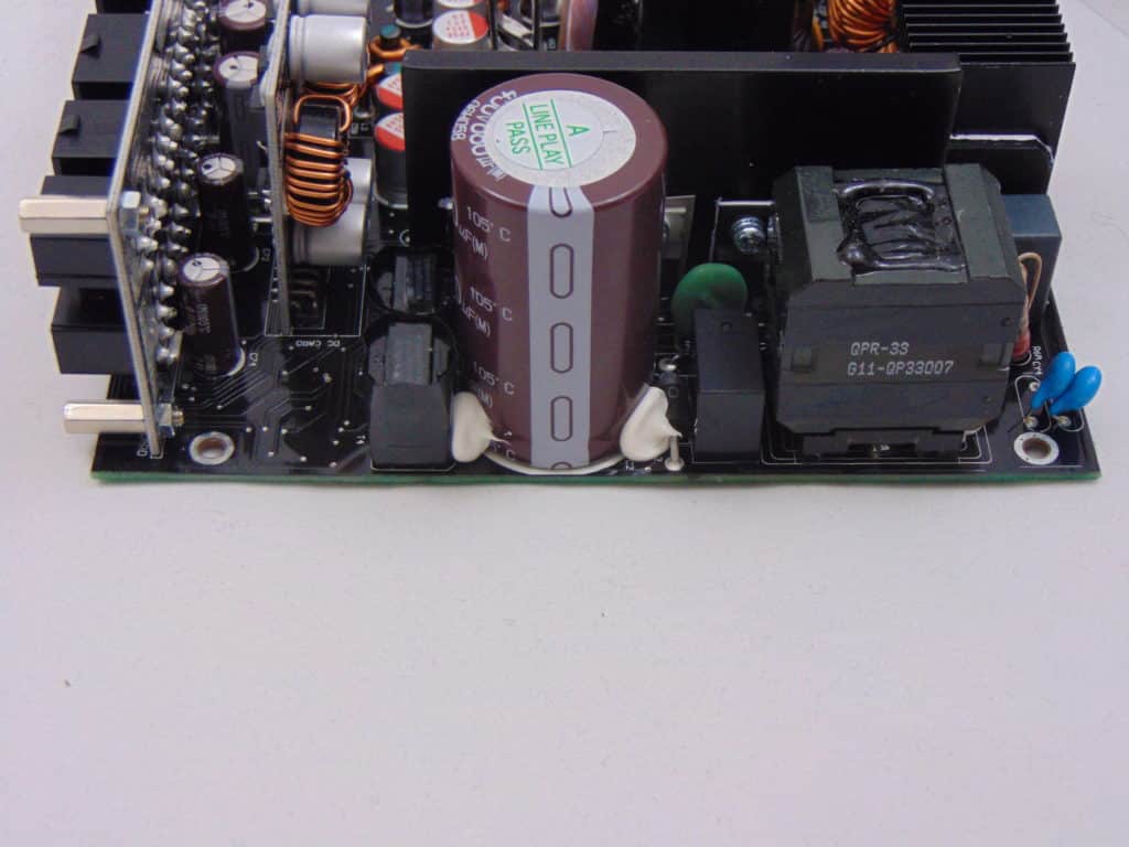 MSI A850GF 850W Power Supply capacitors