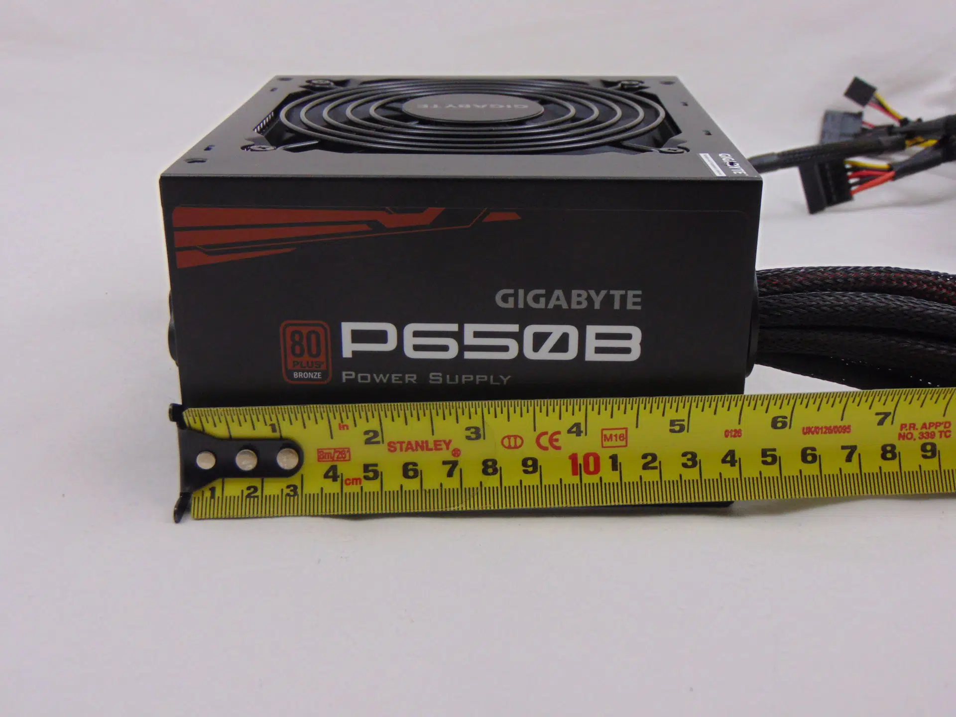 GIGABYTE P650B 650W Power Supply Review Page 3 of 7 The FPS Review