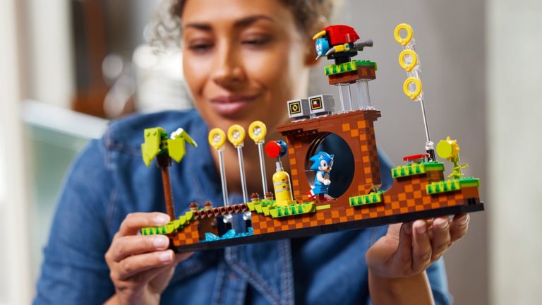 LEGO Announces Sonic the Hedgehog Green Hill Zone Set, Launching January 2022