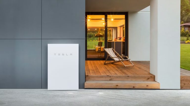 Tesla Launches Virtual Power Plant in California: Powerwall Owners Get Compensated for Sharing Excess Energy