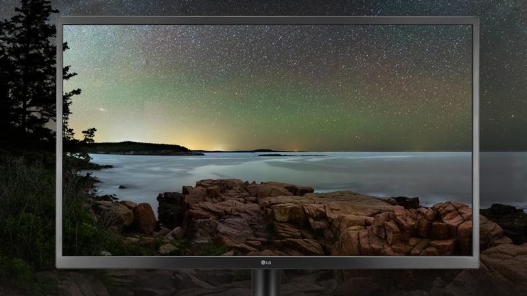 LG Display to Unveil 20-Inch OLED Panel by the End of the Year