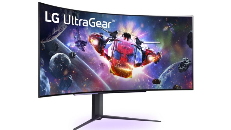 LG Debuts 45-Inch Curved UltraGear OLED Gaming Monitor with 240 Hz Refresh Rate