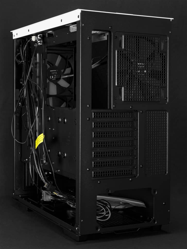 DeepCool CK560 WH Case rear left with panel off