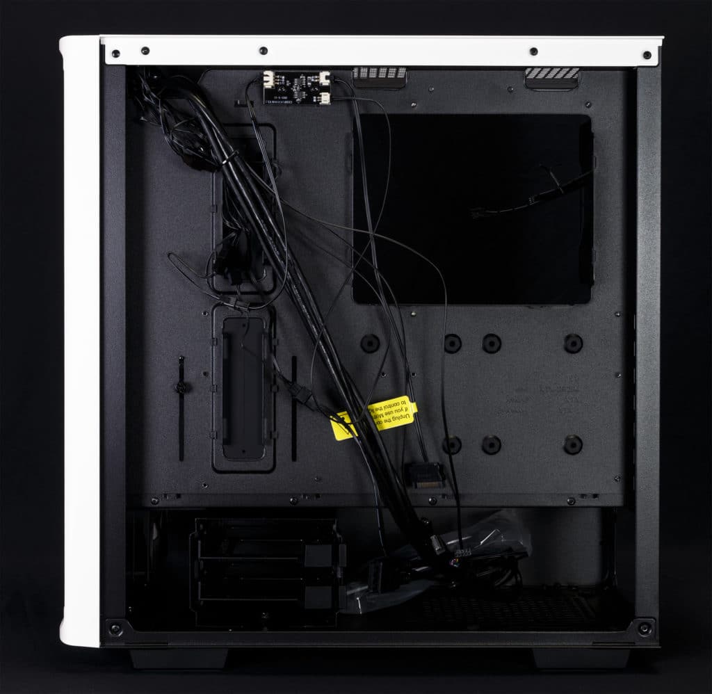 DeepCool CK560 WH Case right side