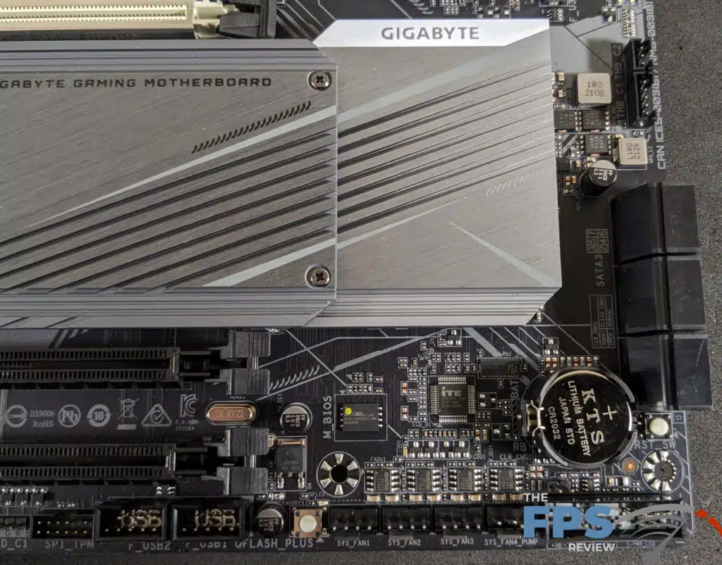 GIGABYTE Z690 GAMING X PCH Side View.