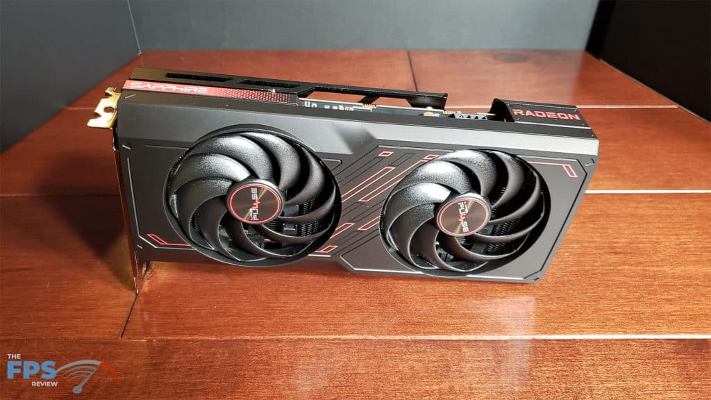 SAPPHIRE PULSE AMD Radeon RX 7600 GAMING OC Video Card: card front facing