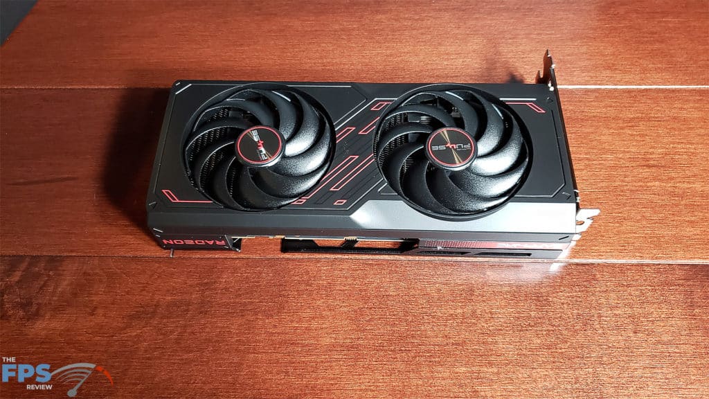 SAPPHIRE PULSE AMD Radeon RX 7600 GAMING OC Video Card: outfacing