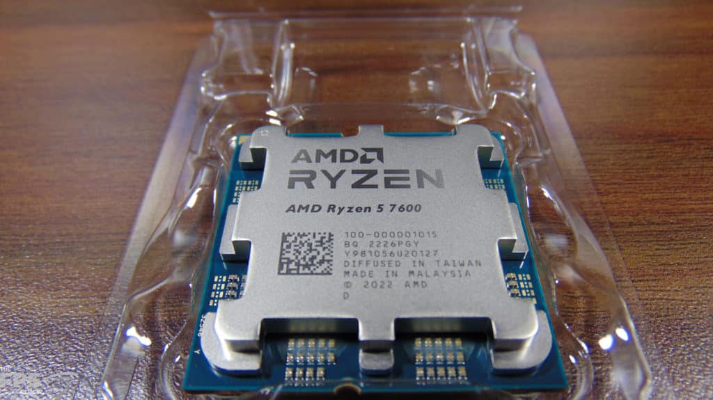 AMD Ryzen 5 7600 CPU Top View