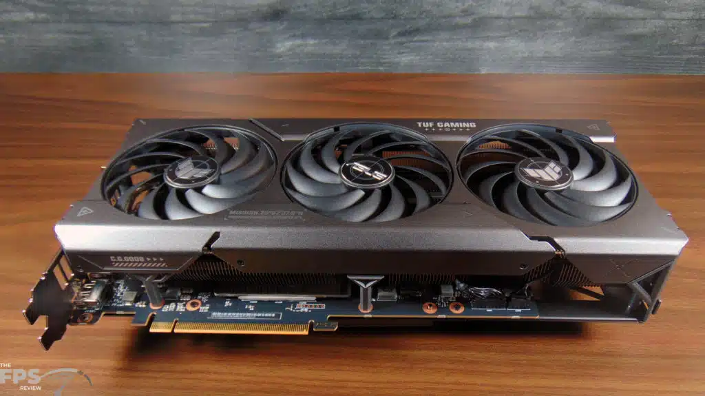 ASUS TUF Gaming Radeon RX 7700 XT OC Edition Top of Card