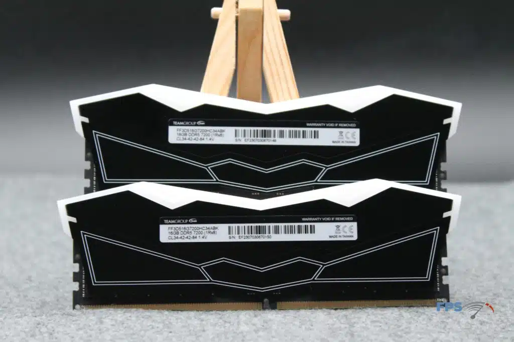 T-FORCE DELTA RGB DDR5 32GB (2x16GB) 7200MHz memory rear view