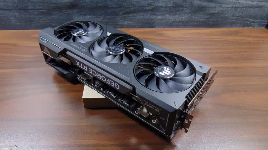 ASUS TUF Gaming GeForce RTX 4070 Ti SUPER Top View