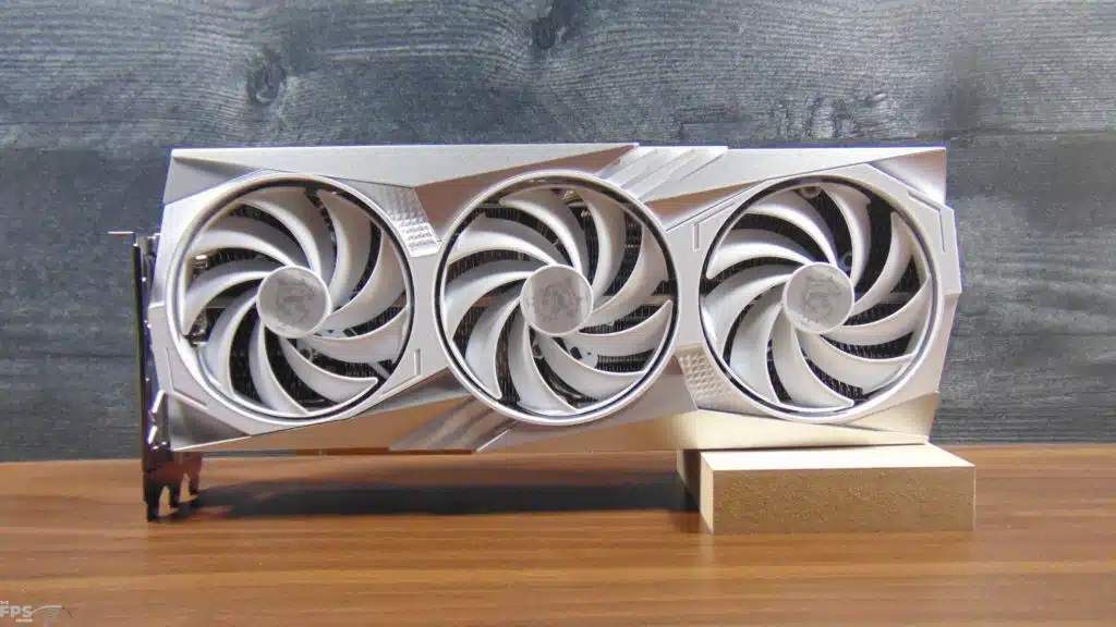 MSI GeForce RTX 4070 Ti SUPER GAMING X TRIO WHITE Front View