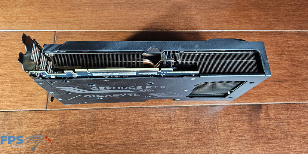 GIGABYTE GeForce RTX 4070 Ti SUPER WINDFORCE OC 16GB: card down side up