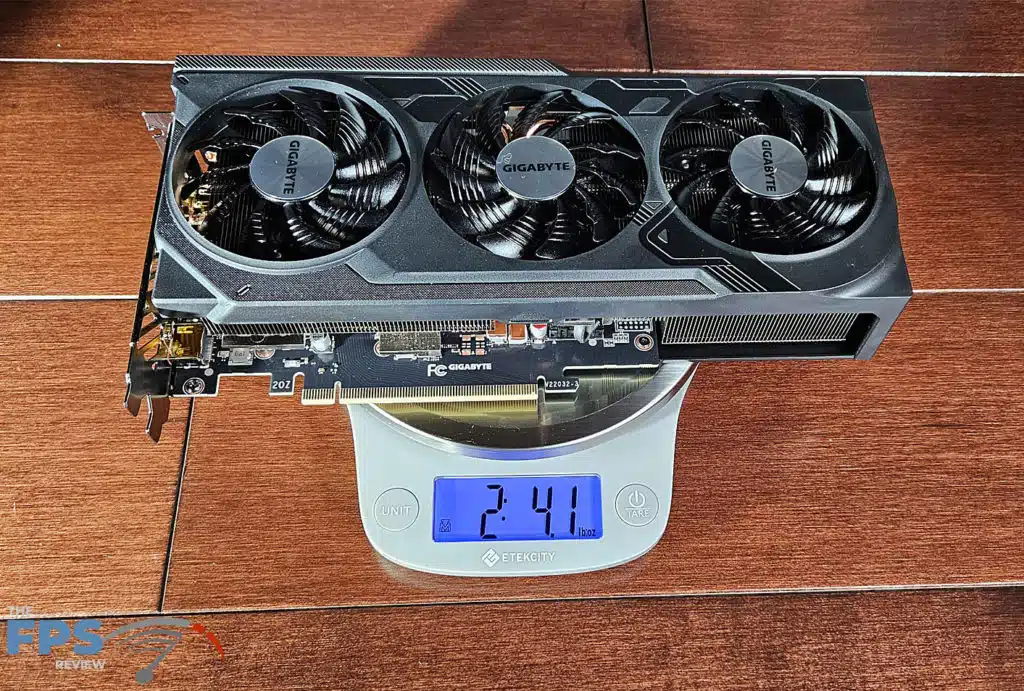 GIGABYTE GeForce RTX 4070 Ti SUPER WINDFORCE OC 16GB: weight