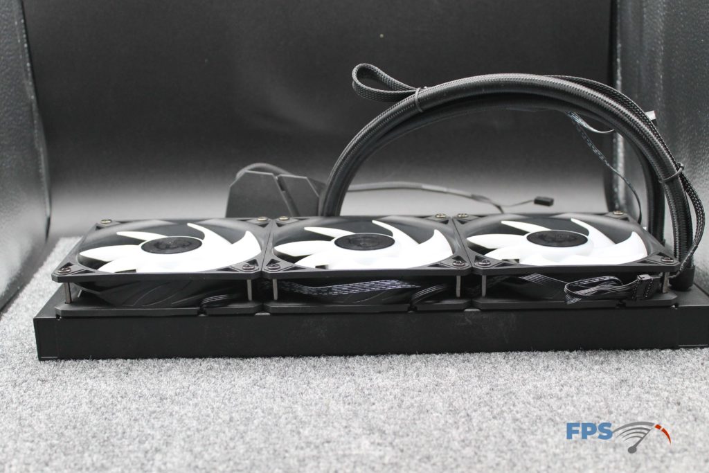 MSI MAG CORELIQUID I360 radiator angled view with fans