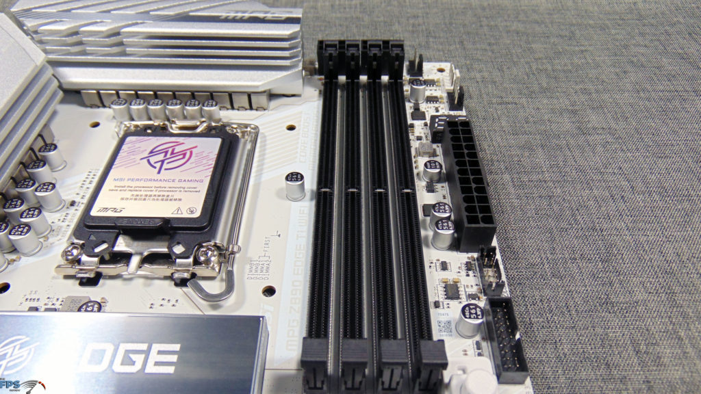 MSI MPG Z890 EDGE TI WIFI DIMMs