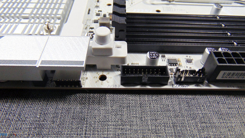 MSI MPG Z890 EDGE TI WIFI I/O