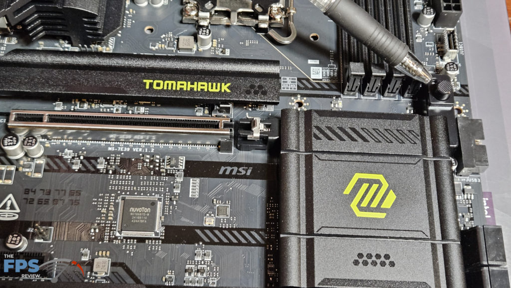 MSI MAG B860 TOMAHAWK WiFi : PCIe EZ release