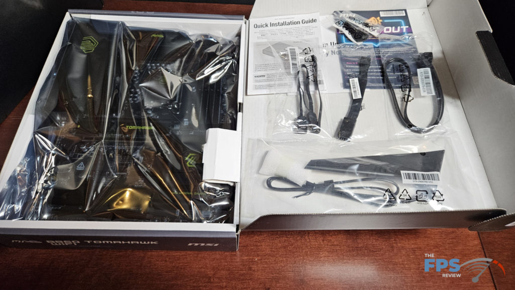 MSI MAG B860 TOMAHAWK WiFi : open box