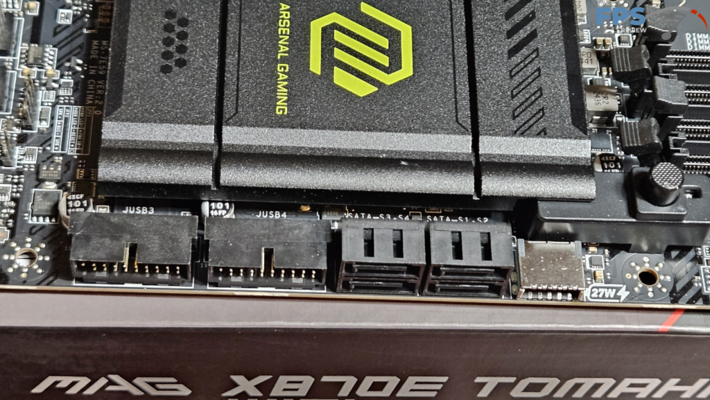 MSI MAG X870E TOMAHAWK WiFi motherboard: right side 