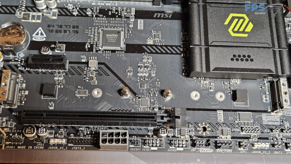 MSI MAG B860 TOMAHAWK WiFi : board bottom row