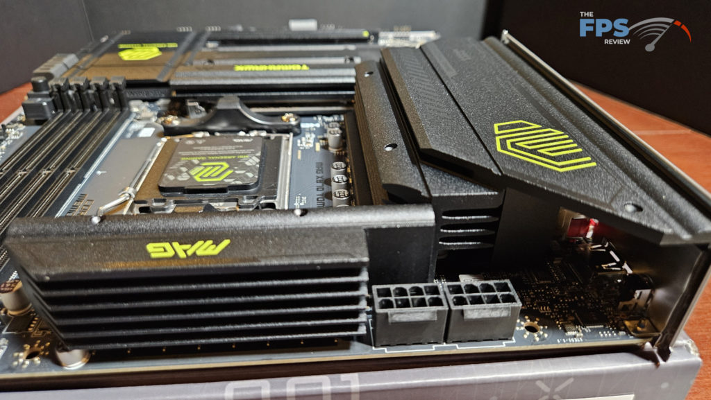 MSI MAG X870 TOMAHAWK  WiFi : VRM heatsink