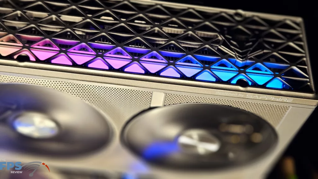  SAPPHIRE Nitro+ Radeon RX 9070 XT Gaming OC RGB1