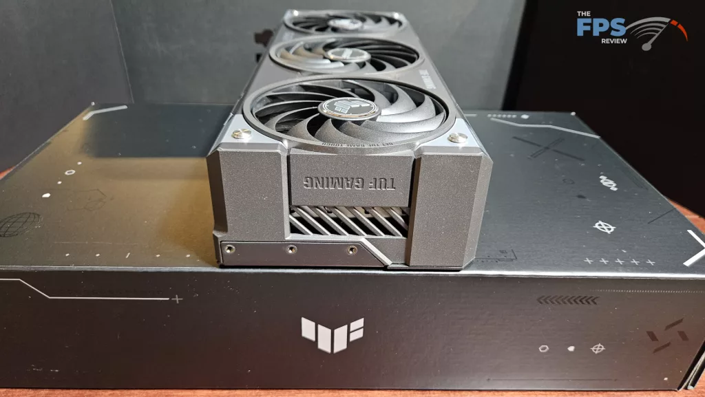 ASUS GeForce RTX 5070 TUF GAMING OC Edition : rear