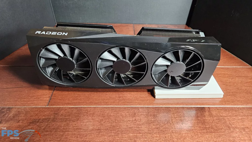 XFX QuickSilver AMD Radeon RX 9070 OC Gaming Edition: fans