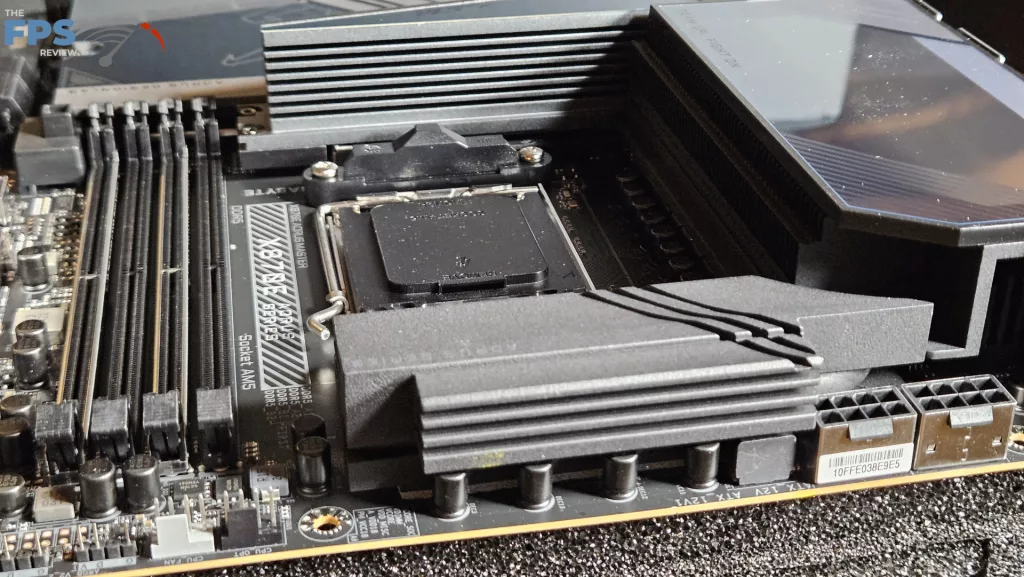 GIGABYTE X870E AORUS MASTER: VRM-1