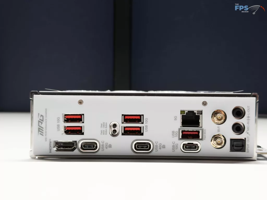 Rear I/O